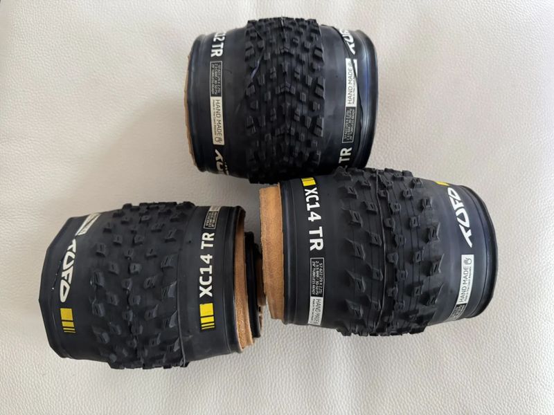 TOP MTB pláště 2 ks TUFO XC14 TR + 1 ks TUFO XC12 TR 