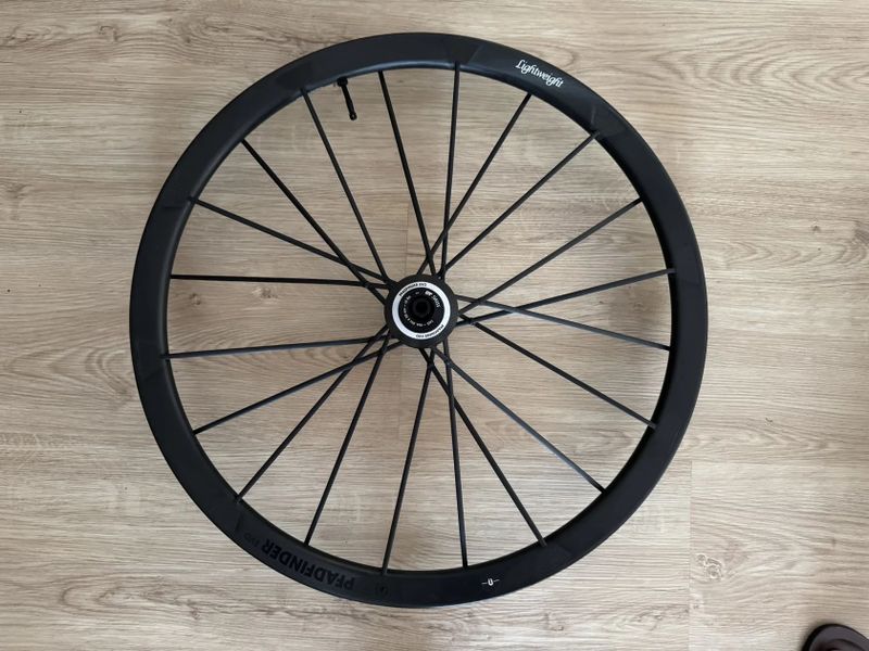 TOP kola LIGHTWEIGHT Pfadfinder EVO Black Edition - SRAM