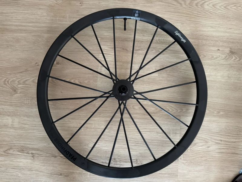 TOP kola LIGHTWEIGHT Pfadfinder EVO Black Edition - SRAM