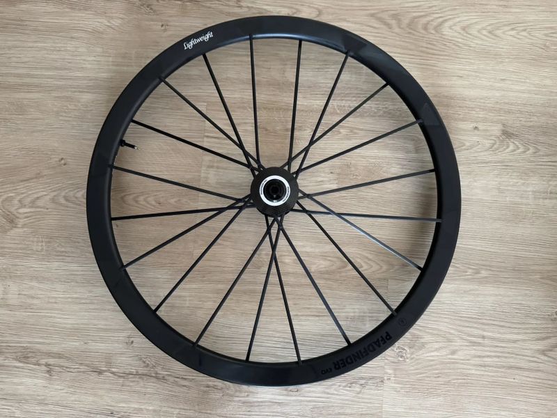 TOP kola LIGHTWEIGHT Pfadfinder EVO Black Edition - SRAM