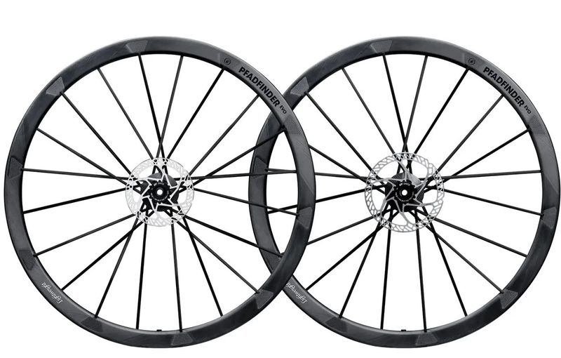 TOP kola LIGHTWEIGHT Pfadfinder EVO Black Edition - SRAM