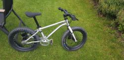 EARLY RIDER Seeker X16 2024