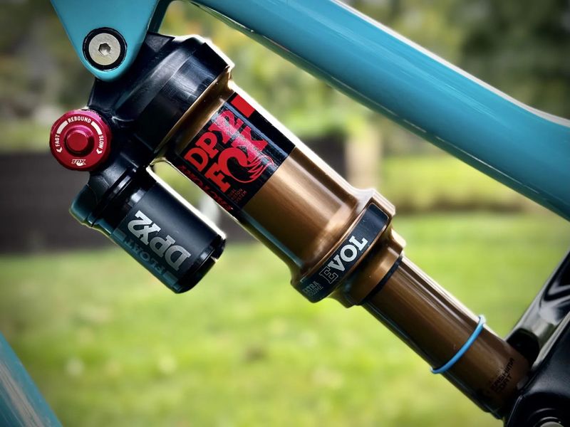 Rocky Mountain Instinct BC Carbon - velmi dobrý stav