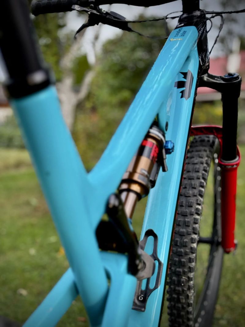 Rocky Mountain Instinct BC Carbon - velmi dobrý stav