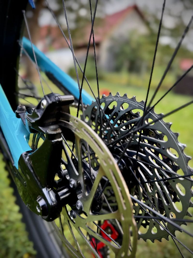 Rocky Mountain Instinct BC Carbon - velmi dobrý stav