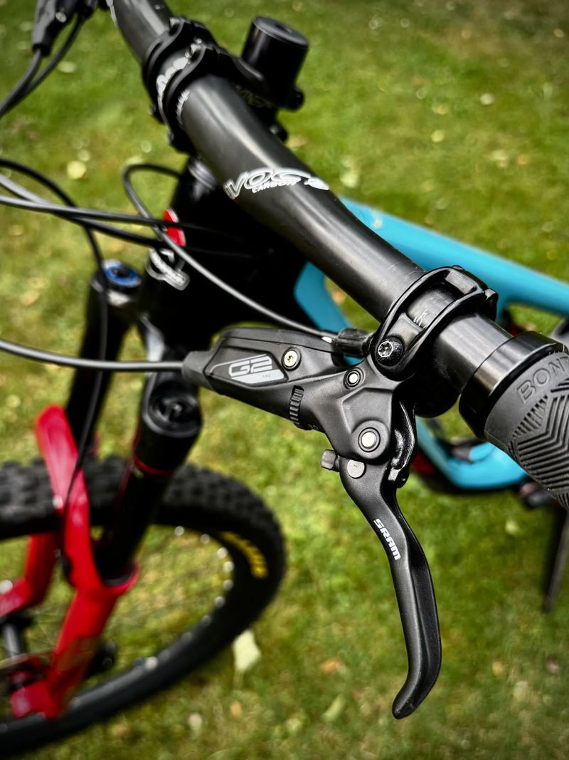 Rocky Mountain Instinct BC Carbon - velmi dobrý stav