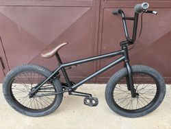 Flybikes Neutron 20,75 LHD