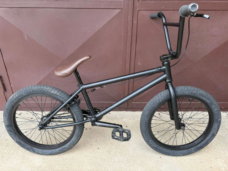 Flybikes Neutron 20,75 LHD