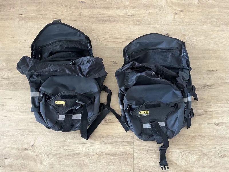Sedlové brašny Sport Arsenal (dva typy)