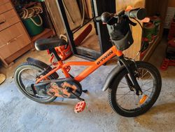 kvalitní kolo z Decathlonu v zachovalém funkčním stavu