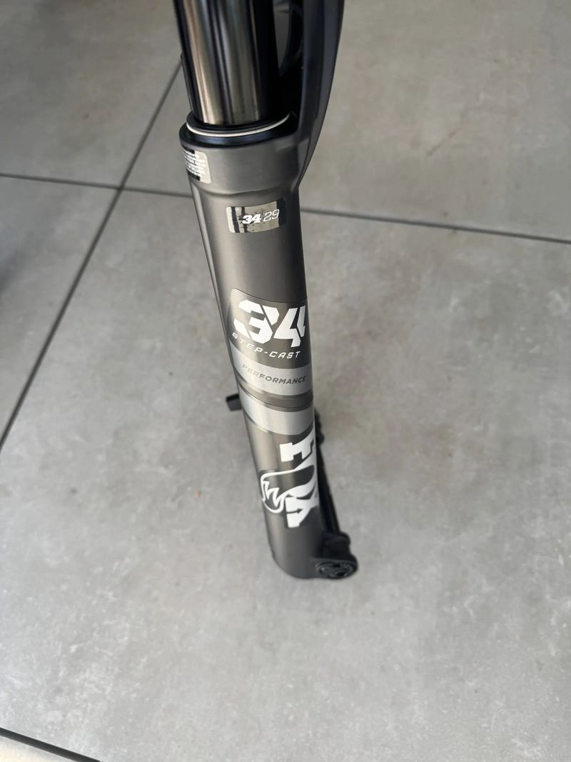 FOX 34 SC Performance 29" 120mm, remote - NOVA