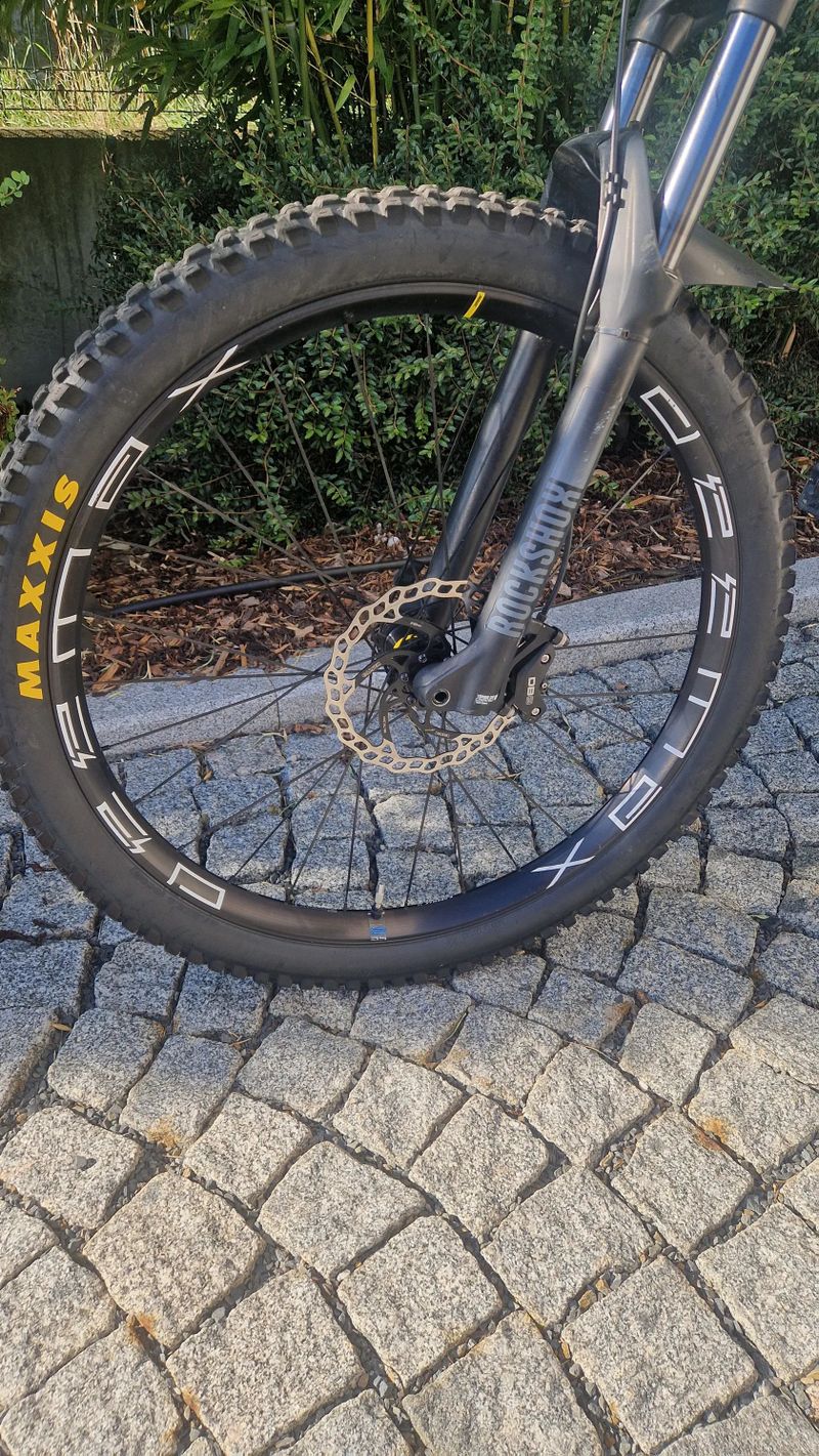 Canyon Neuron Al5