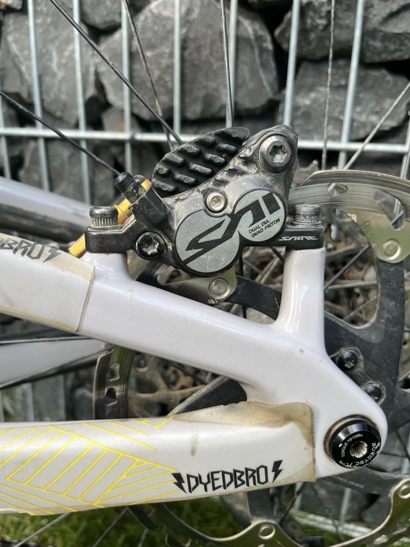 Santa Cruz Nomad 6 MX (M)