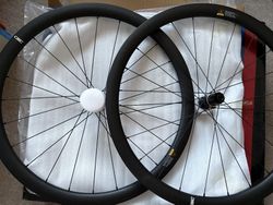 CSC 38mm Shimano HG silnicni karbonova kola