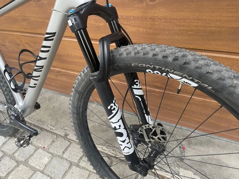 Canyon Exceed CF 6