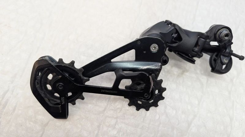 Přehazovačka SRAM GX Eagle