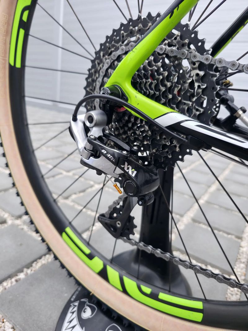 Horské kolo Cannondale F-Si 29″ Carbon Team Hi-Mod Factory Racing