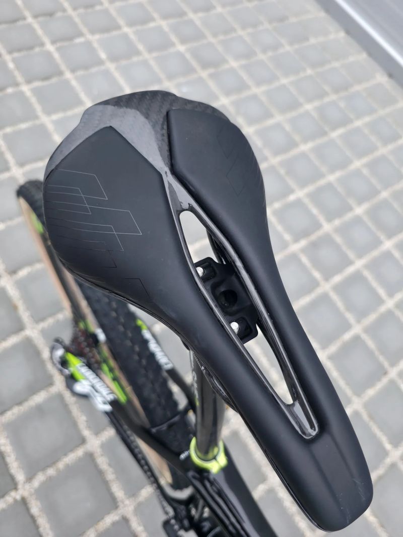 Horské kolo Cannondale F-Si 29″ Carbon Team Hi-Mod Factory Racing