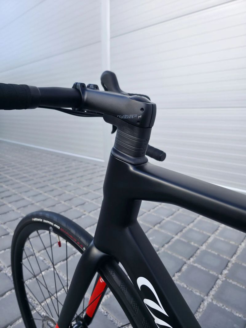 Silniční kolo Wilier Garda Carbon Disc 105 2025