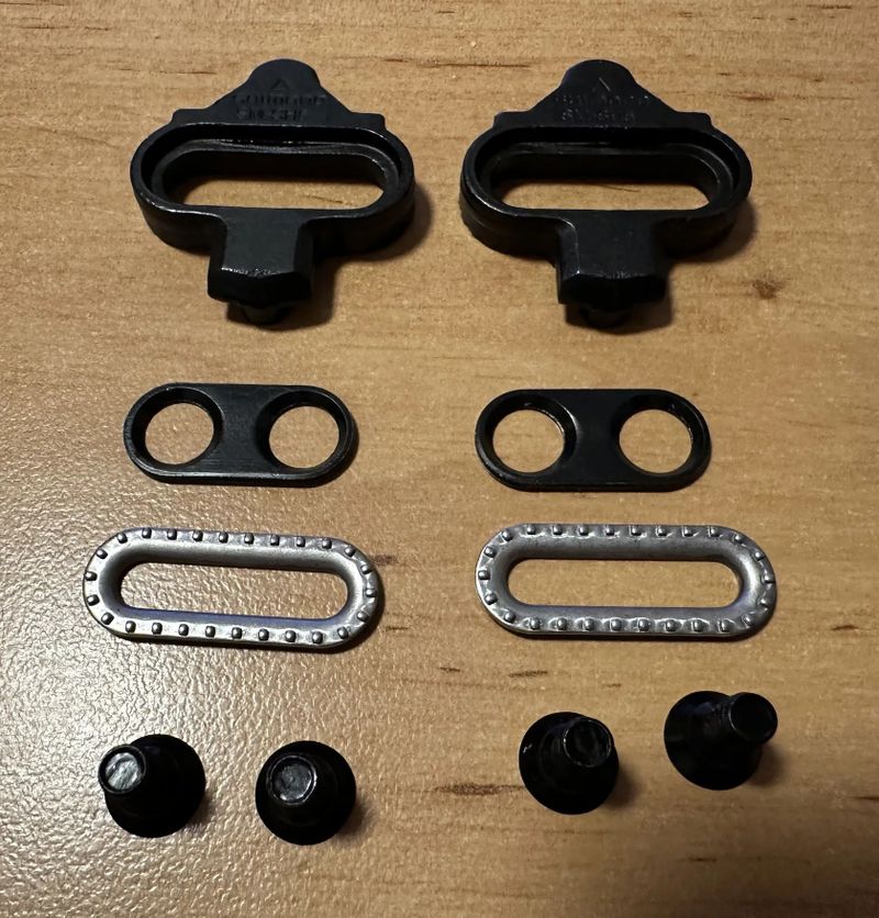 Kufry Shimano SM-SH5, nové