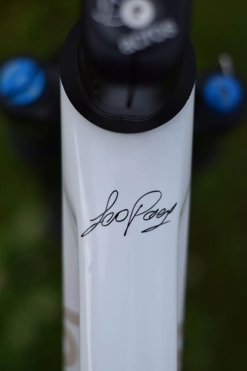 NOVÝ softail Lee Cougan RAMPAGE INNOVA – M - Full XT - Leo Paez Edition