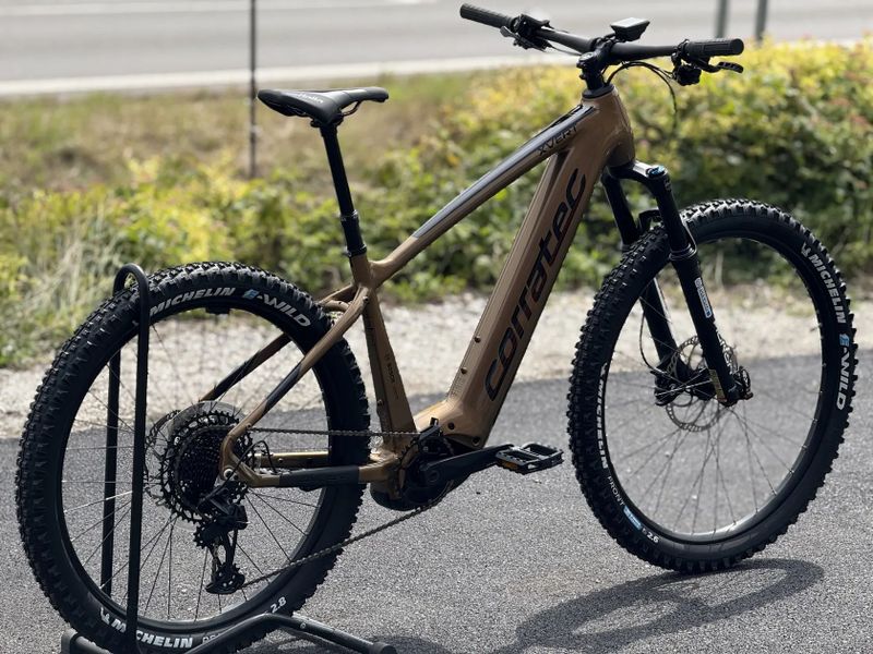 Nový elektrobicykel Corratec E-Power X-Vert FACTORY