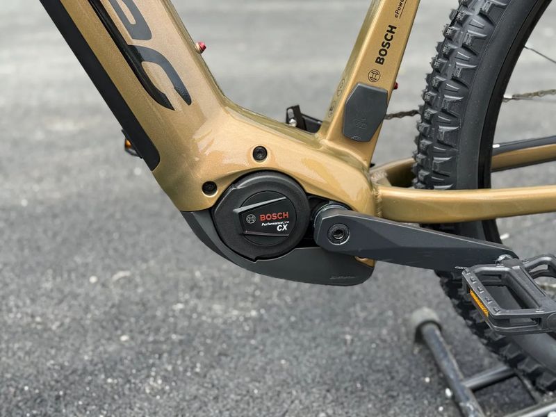 Nový elektrobicykel Corratec E-Power X-Vert FACTORY