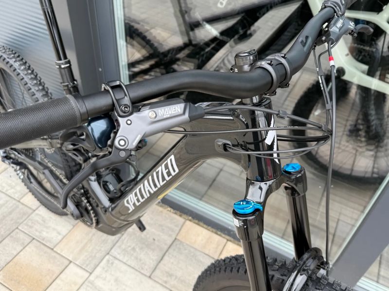 Specialized Levo G3 Comp 2025 NOVÉ ELEKTROKOLO AKČNÍ CENA KOLA ROVAL TRAVERSE JIŽ V CENĚ!