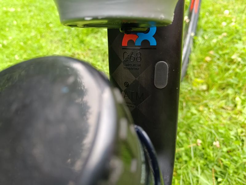 CUBE AMS 100 C:68 SLT 29