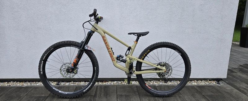 Santa Cruz HighTower 2021
