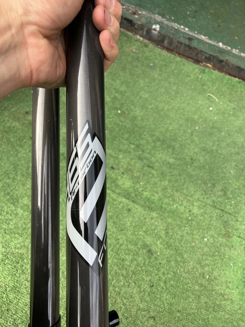 Karbonová MTB vidlice Force 27,5/29 palců