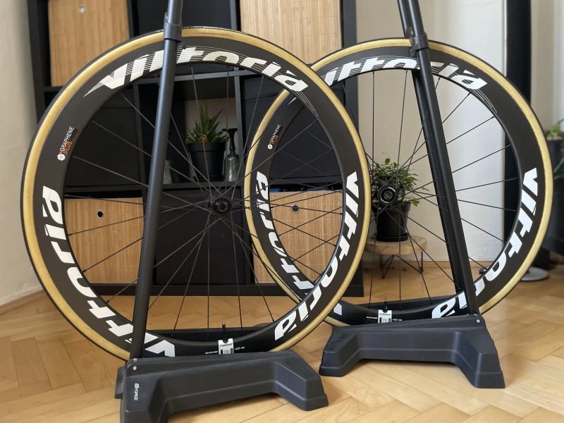 Vittoria Qurano 46 Graphene+ Disc / galusky / zánovní