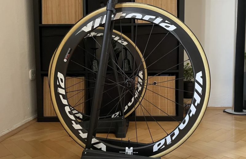 Vittoria Qurano 46 Graphene+ Disc / galusky / zánovní