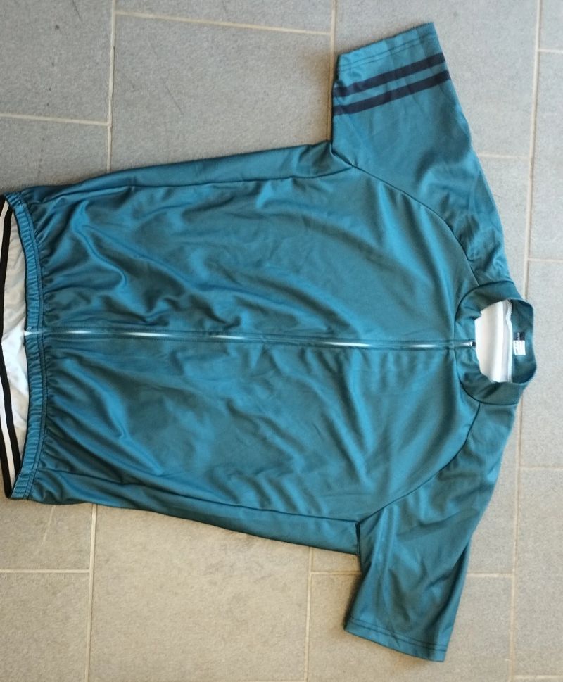 prodám nový dres
