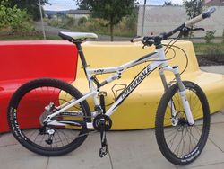 Kolo Celoodpruzene Cannondale 
