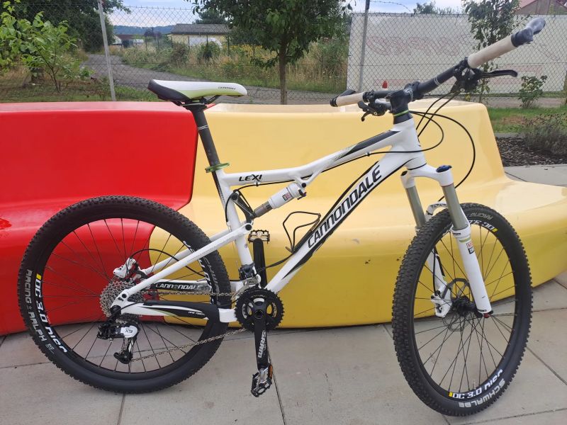 Kolo Celoodpruzene Cannondale 