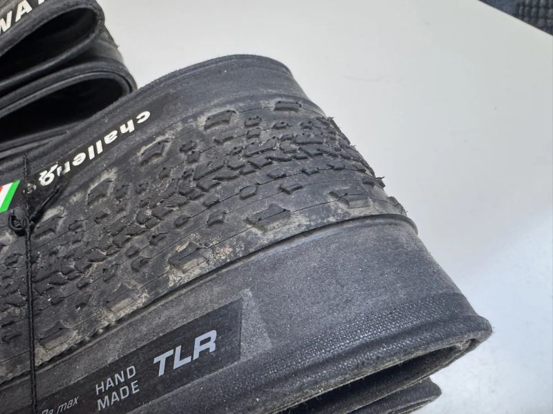 2ks TOP Gravel plášťů CHALLENGE Getaway XP TLR 40 - TPI 260