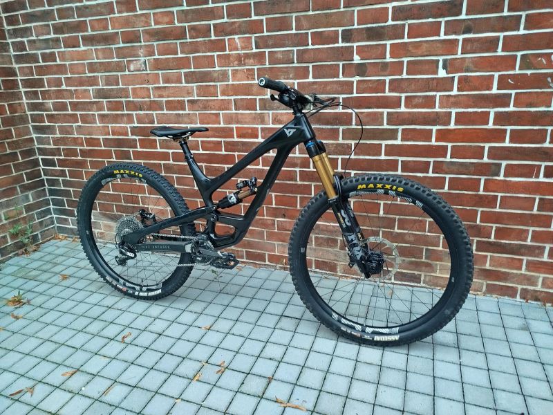 YT Industries Capra 29 CF Pro Race