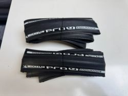 2ks plášťů MICHELIN Pro 4 Endurance 700 x 25