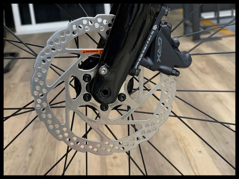 GT egrade bolt deep Teal Gravel 28" rv.24 vel.S.L,XL 42 000 Kč