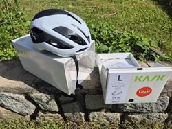 Kask Elemento WG11 White – vel. L