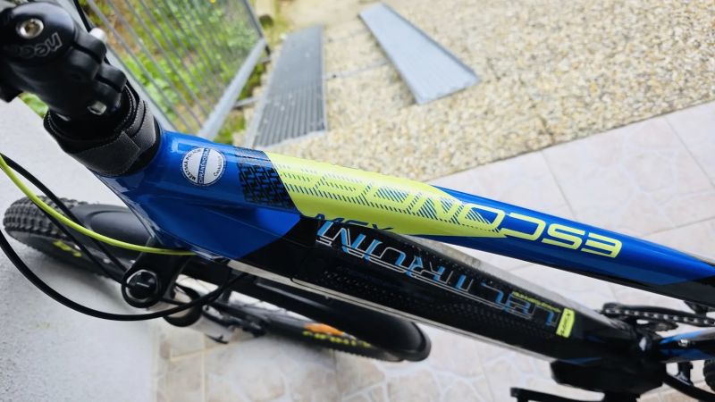 Horské elektrokolo Lectron Esconder MFX 29” – špičkový stav, rám 21”, najeto jen 888 km 