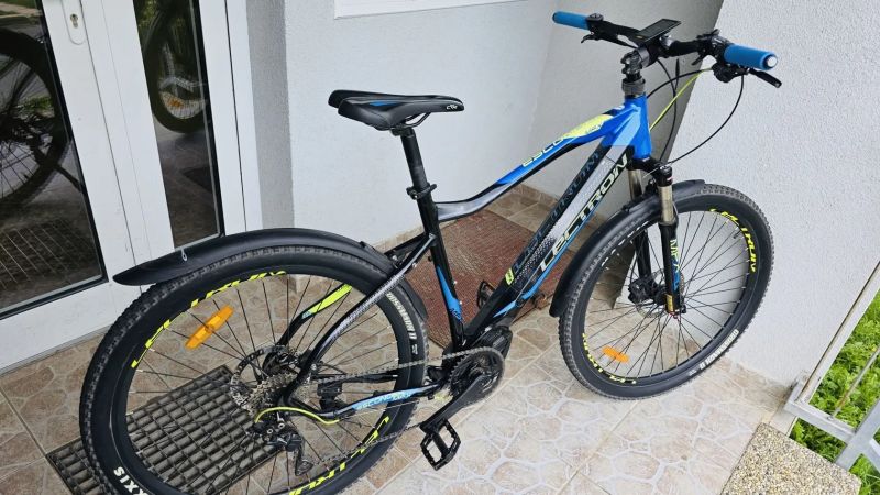 Horské elektrokolo Lectron Esconder MFX 29” – špičkový stav, rám 21”, najeto jen 888 km 