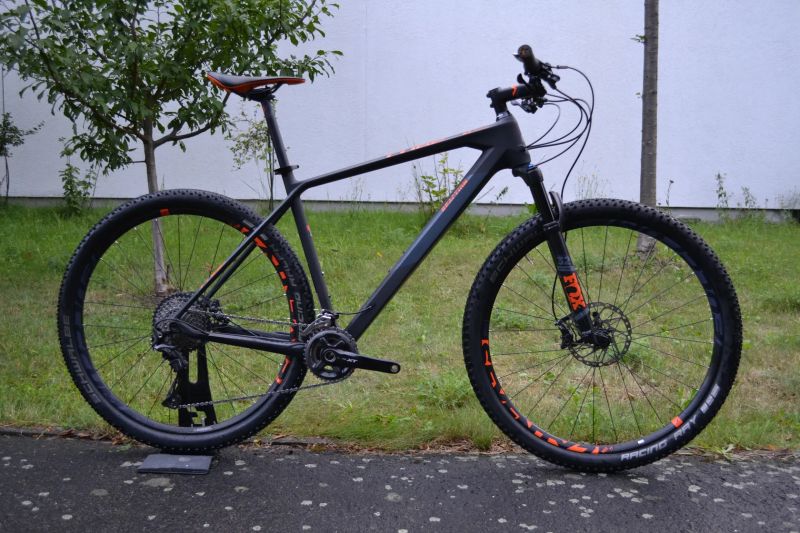 Cube Reaction C:62 Race Carbon´n´orange (XL)