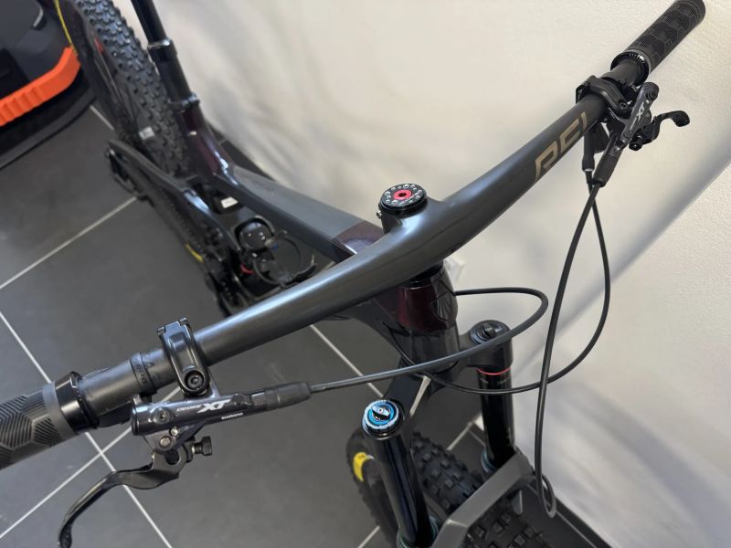 Trek Slash 9.9 X0 T-Type Gen5 M/L