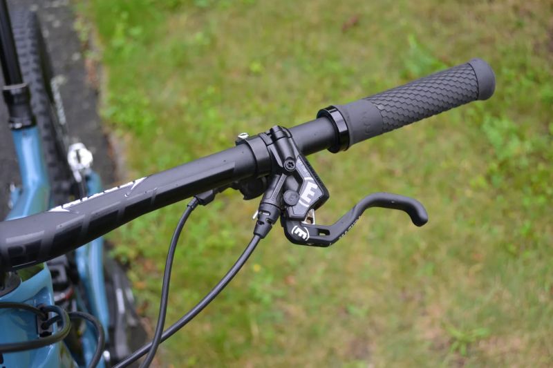 Focus Jam 8.9 (M) top stav