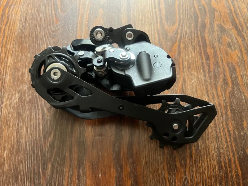 Přehazovačka Shimano 105 Di2 12s RD-R7150