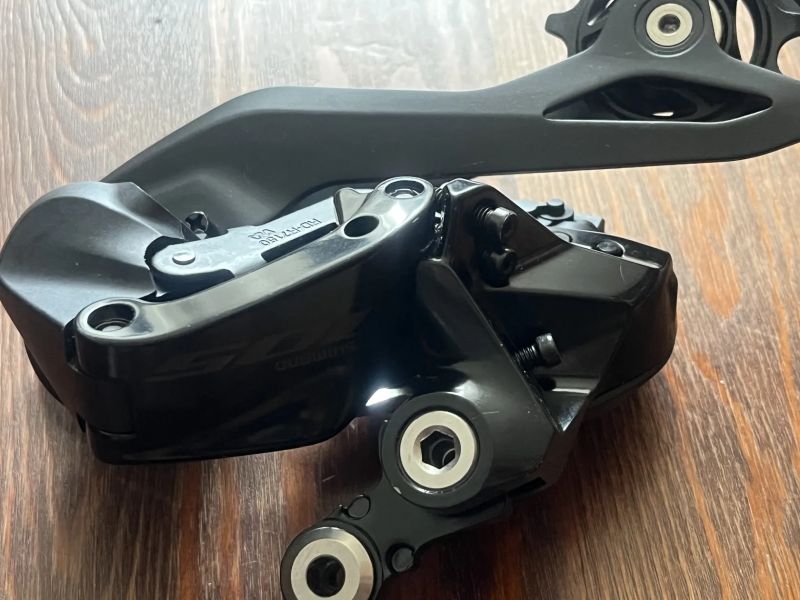 Přehazovačka Shimano 105 Di2 12s RD-R7150