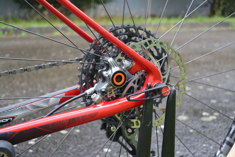 Centurion Backfire Carbon Team (M) XTR 8,9 kg