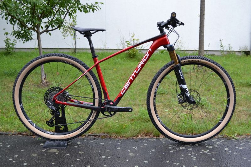 Centurion Backfire Carbon Team (M) XTR 8,9 kg